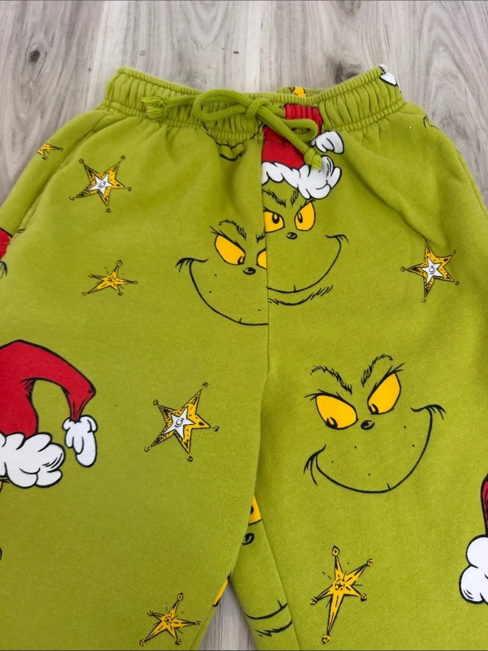 Women’s American Eagle Green Grinch Holiday Pajama Pants size XXS
